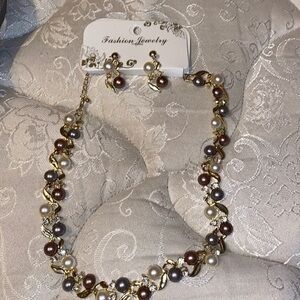 Faux pearl fashion jewelry set